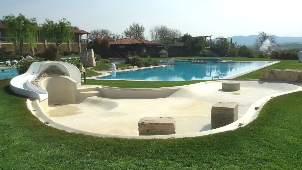 spa pool construction